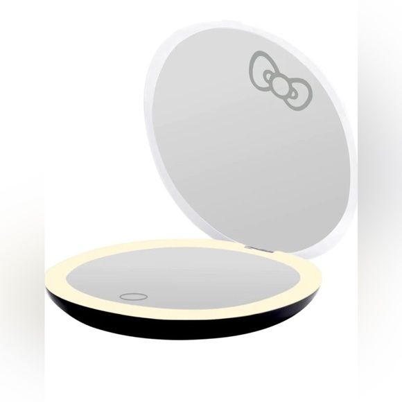 Hello Kitty Stripe LED Light Compact Mirror -Adjustable Daylight 3XMagnification - Picture 3 of 9